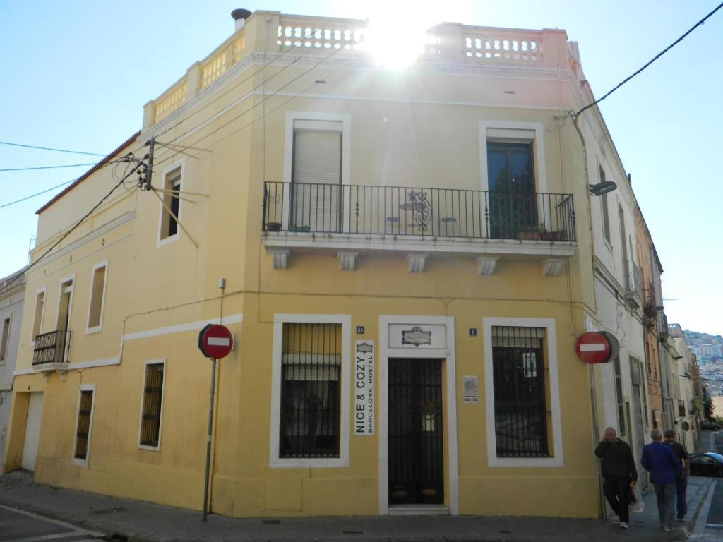Barcelona Nice & Cozy Residencia De Estudiantes Exterior photo