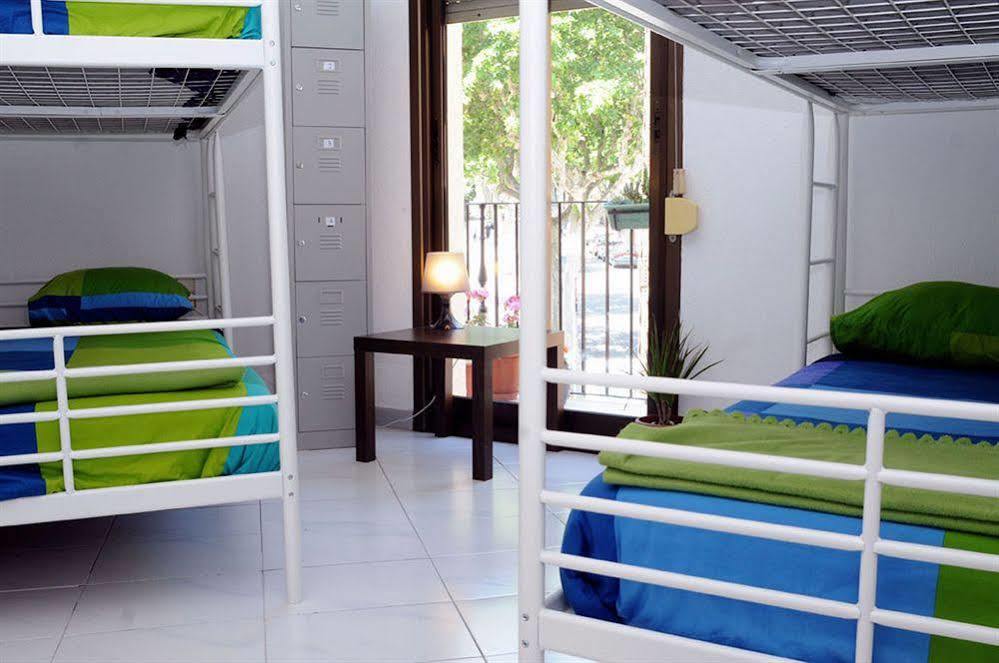 Barcelona Nice & Cozy Residencia De Estudiantes Exterior photo